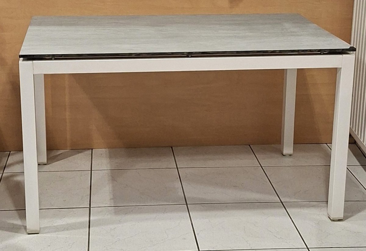 Table de jardin